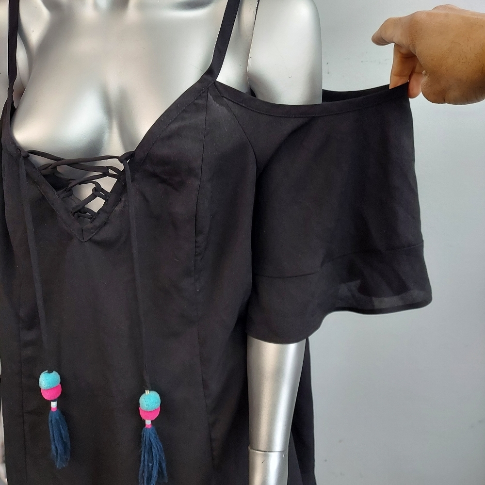 Torrid Cold Shoulder Short Sleeve sz 1X - Picture 9 of 9